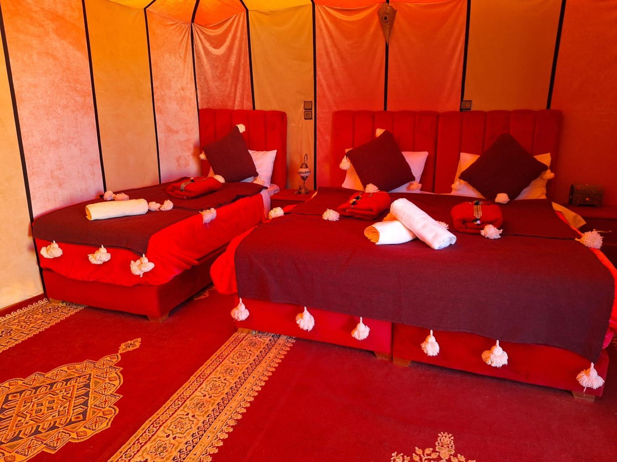 Nomad Luxury Camp Hotel Мерцуга Екстериор снимка