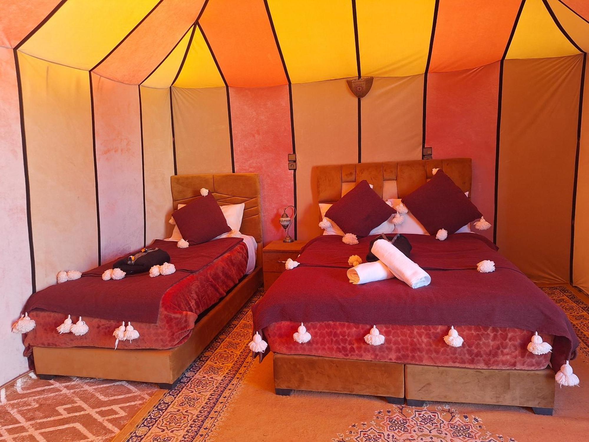 Nomad Luxury Camp Hotel Мерцуга Екстериор снимка