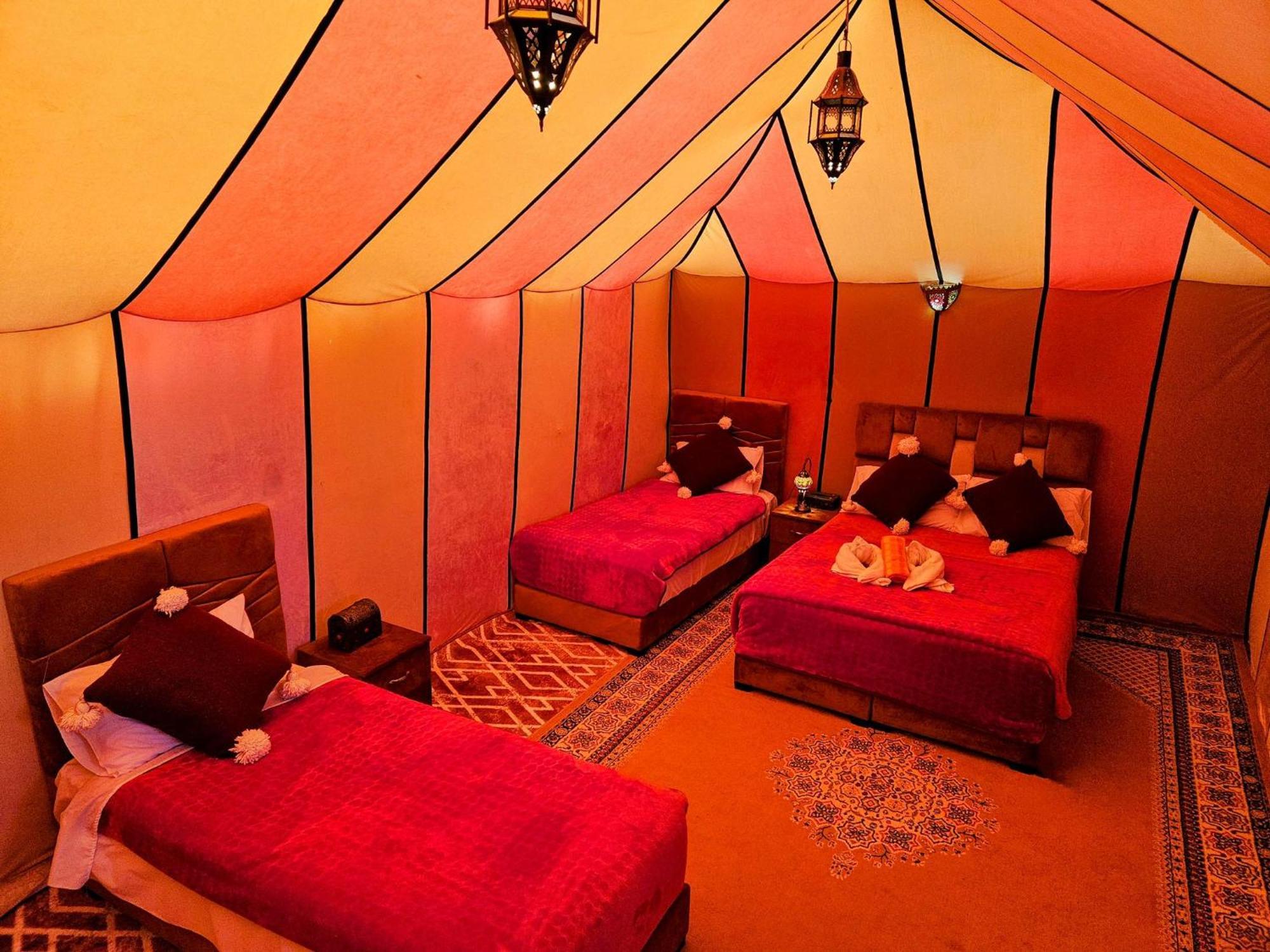 Nomad Luxury Camp Hotel Мерцуга Екстериор снимка