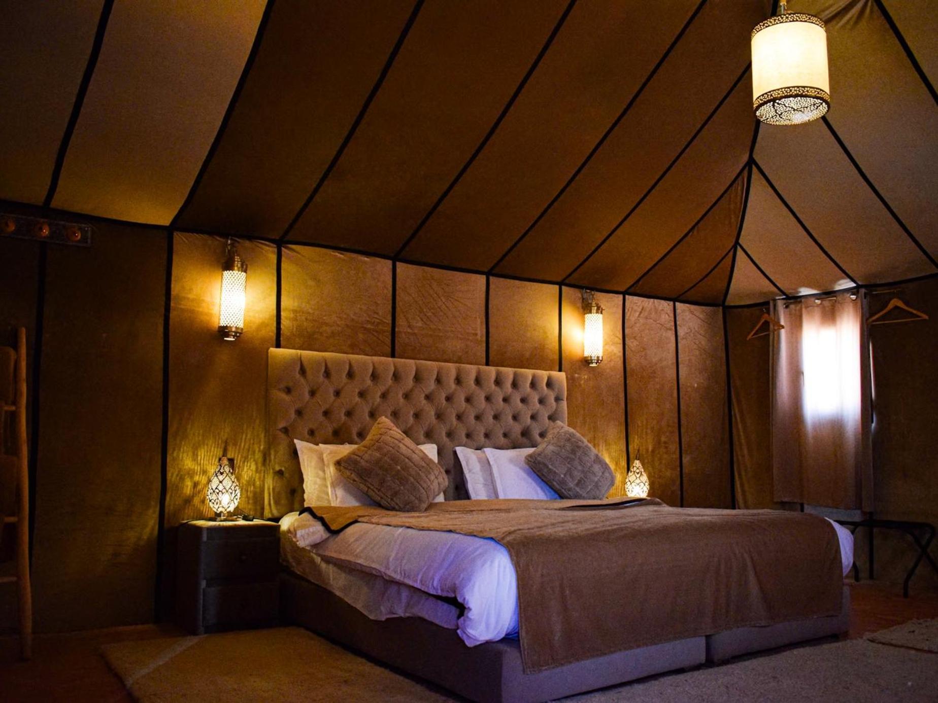 Nomad Luxury Camp Hotel Мерцуга Екстериор снимка
